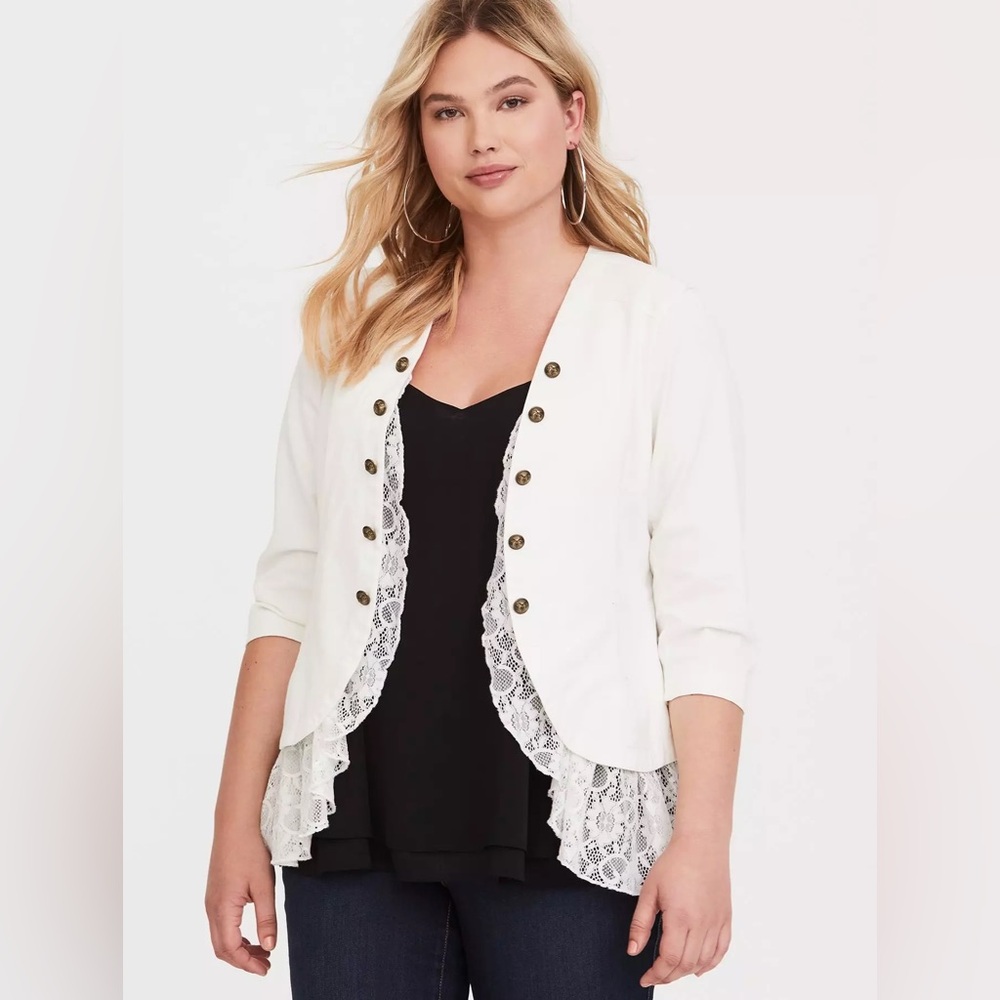Torrid Ivory Twill Lace Peplum Jacket sz 2XL